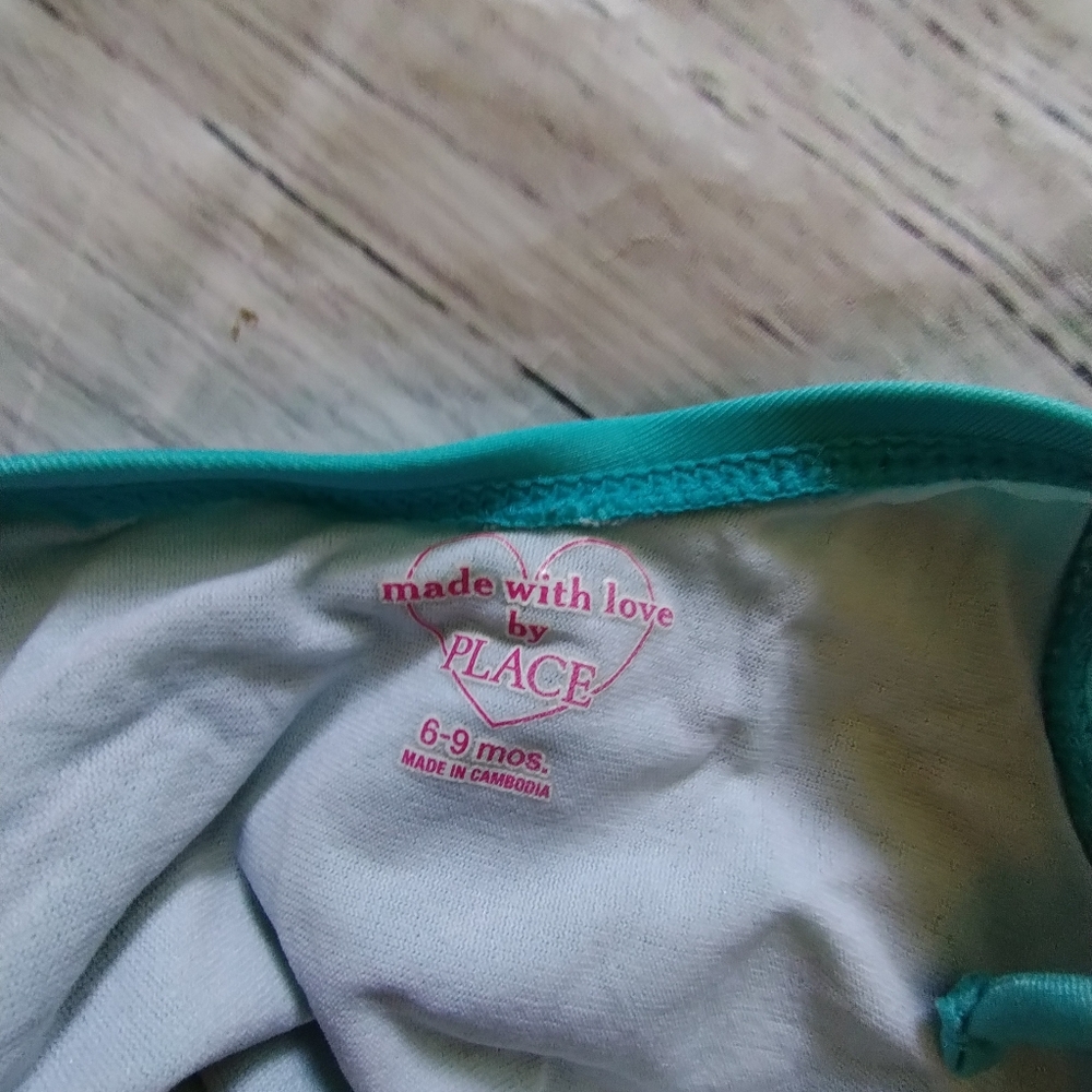 Swimsuit - Picture 5 of 5